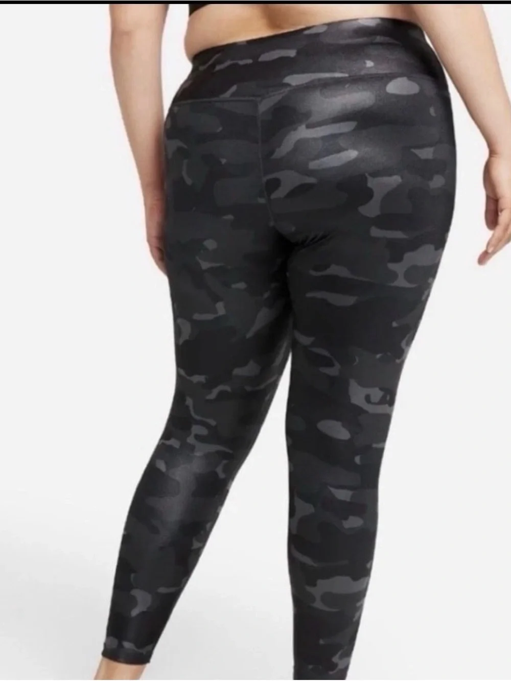 Nike Women’s Plus Size Leggings